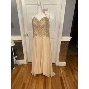 Evenings By Mon Cheri Evening Gown Floor length, Beaded & sequenced Size 16